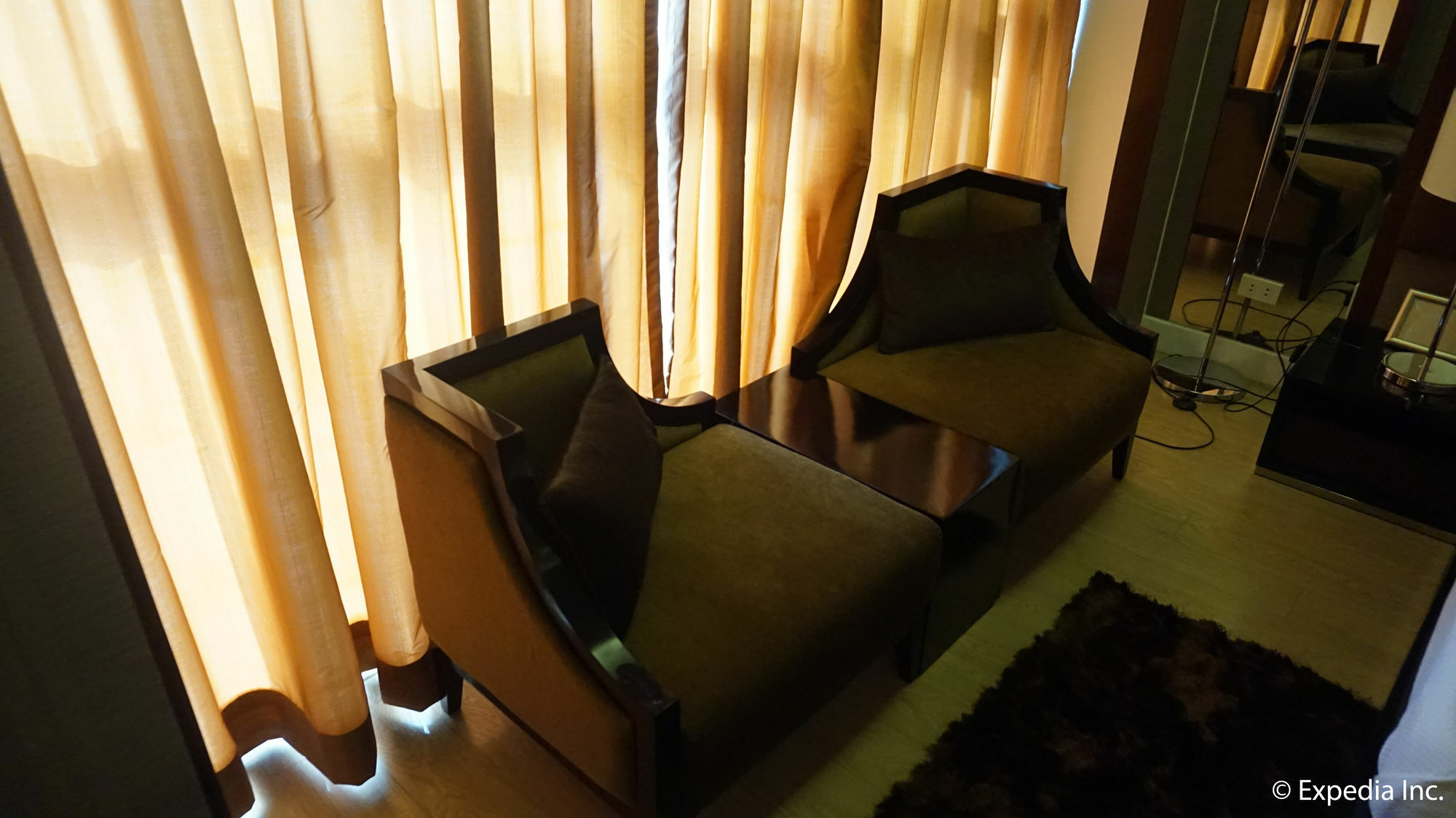 Shang Luxury Suites Mandaluyong Εξωτερικό φωτογραφία